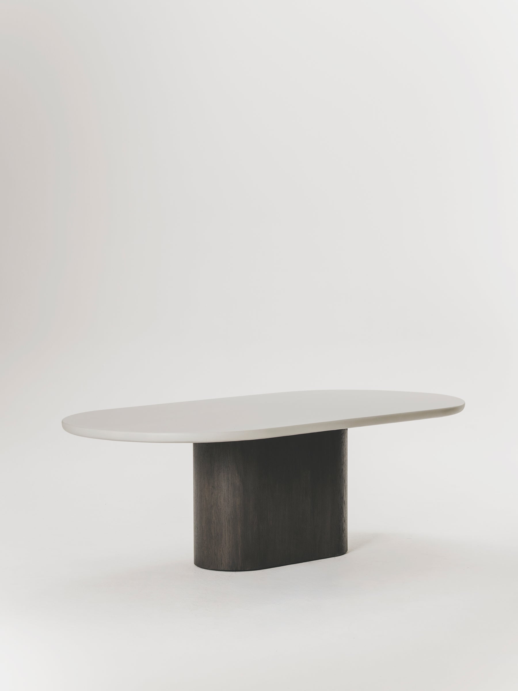 Celli Dining table