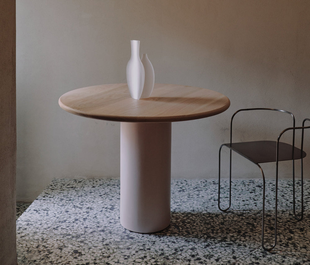 Microcement vs Marble vs Wood — Which Table Material Is Right for You?