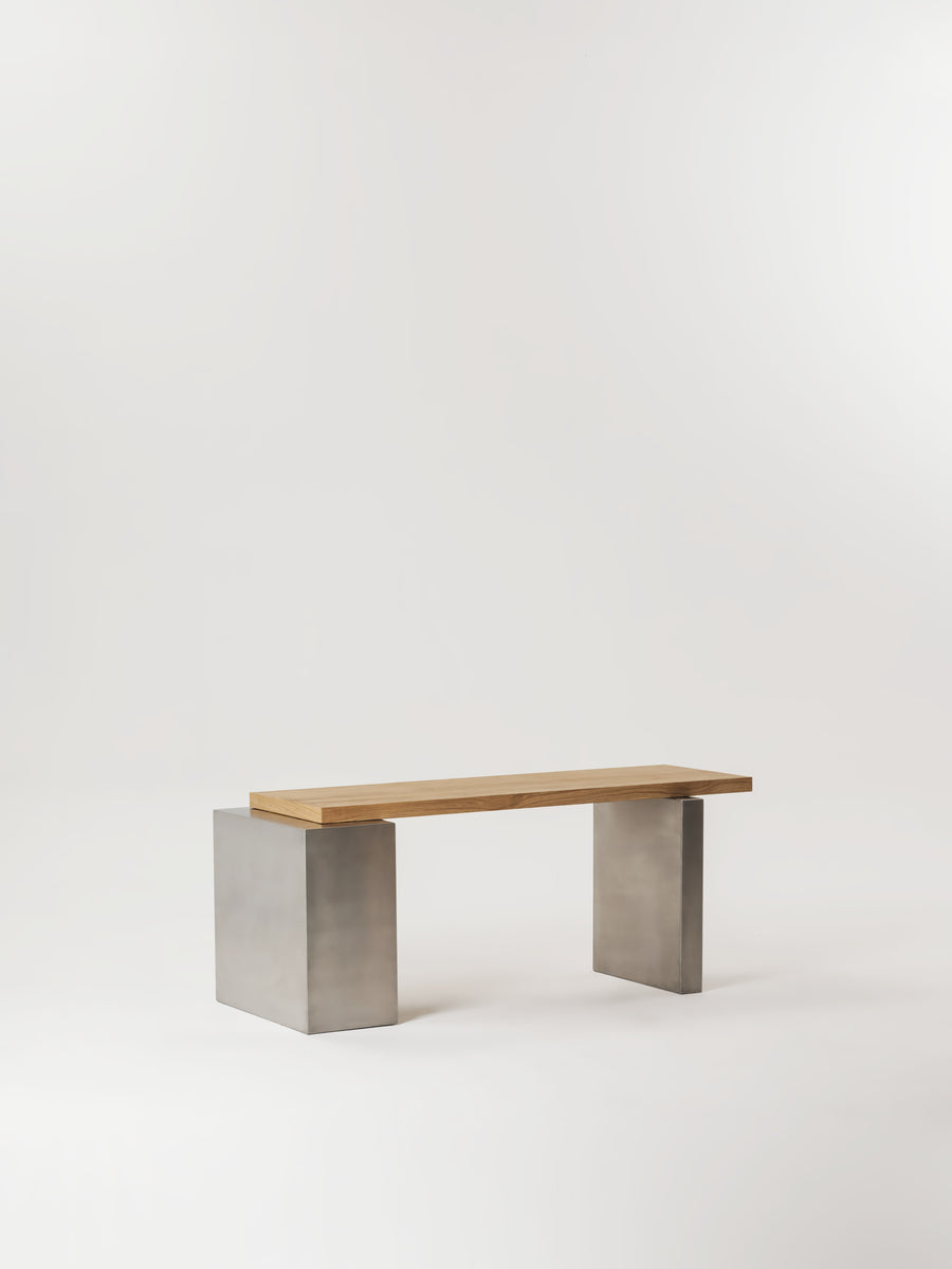 Mesa de centro Rossini de microcemento, detalle de la superficie — Marlot Baus