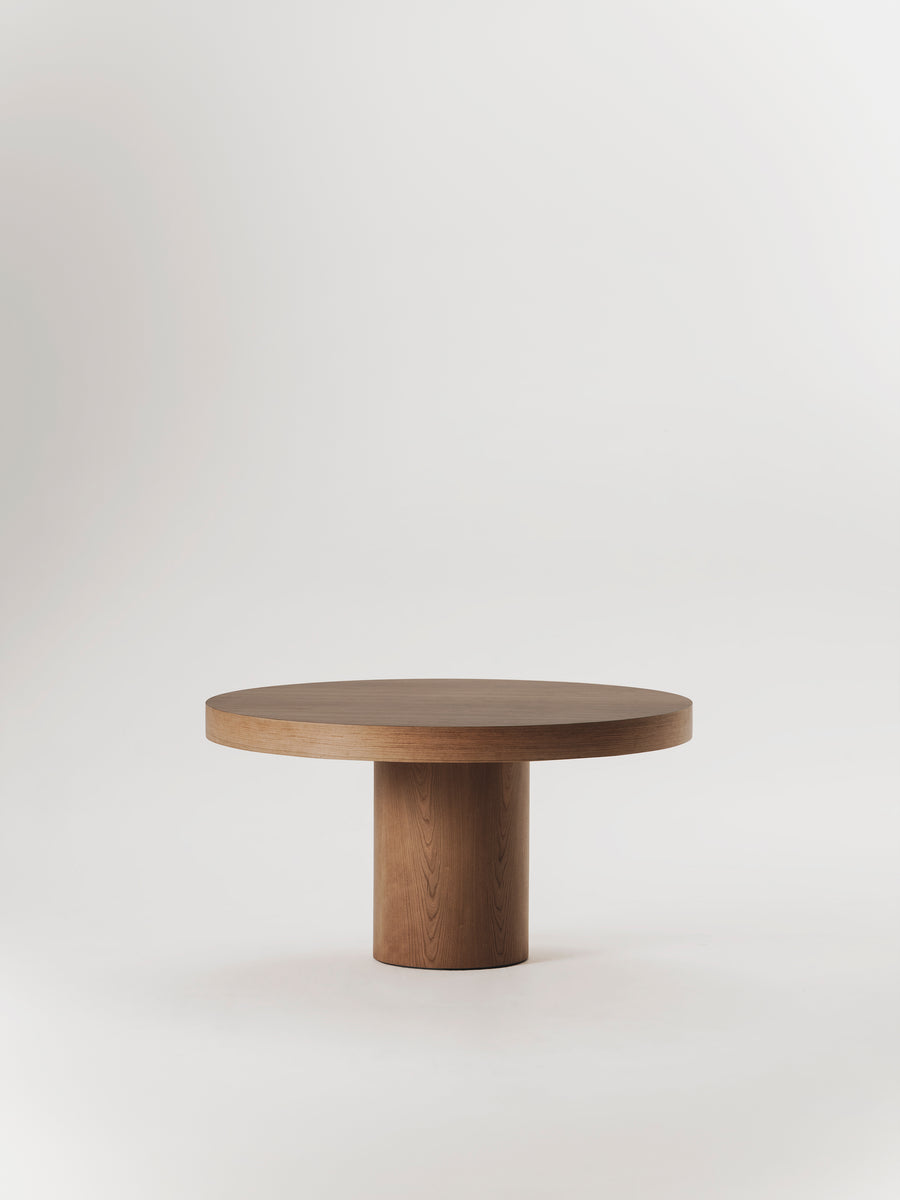 Mesa de comedor Andre de madera — Marlot Baus