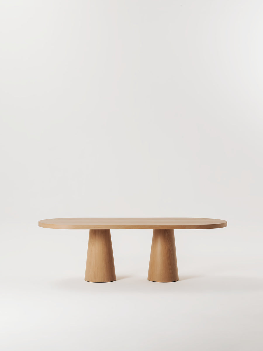 Mesa de comedor Lenne ovalada de madera