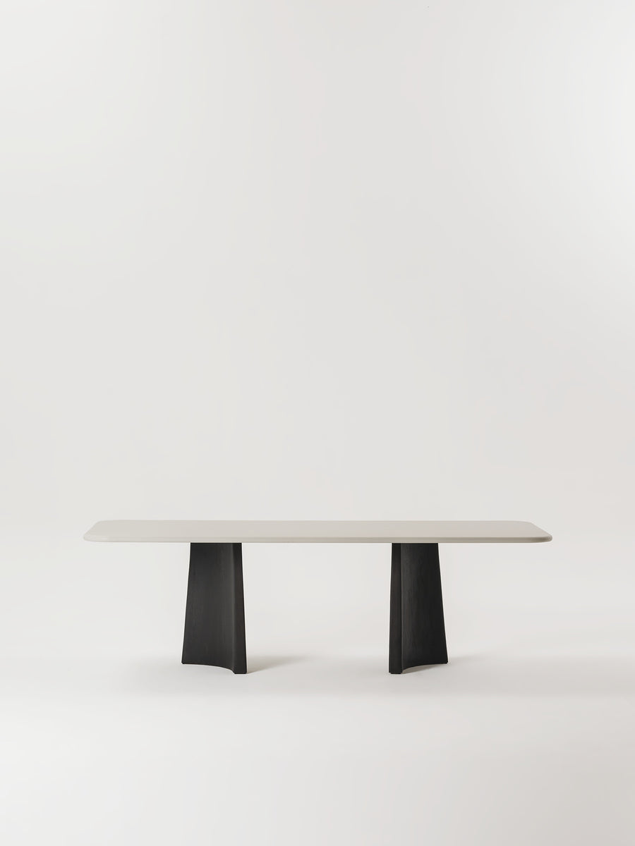 Mesa de comedor Vaste ovalada de madera