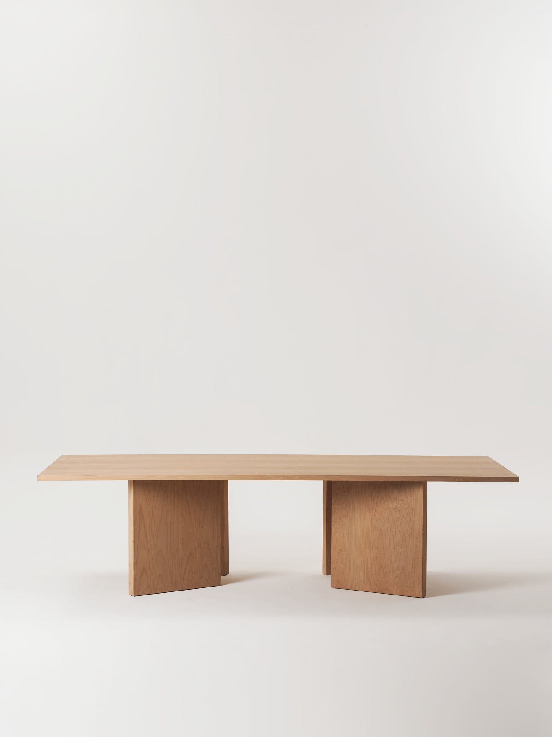 Mesa de comedor Heja rectangular de madera