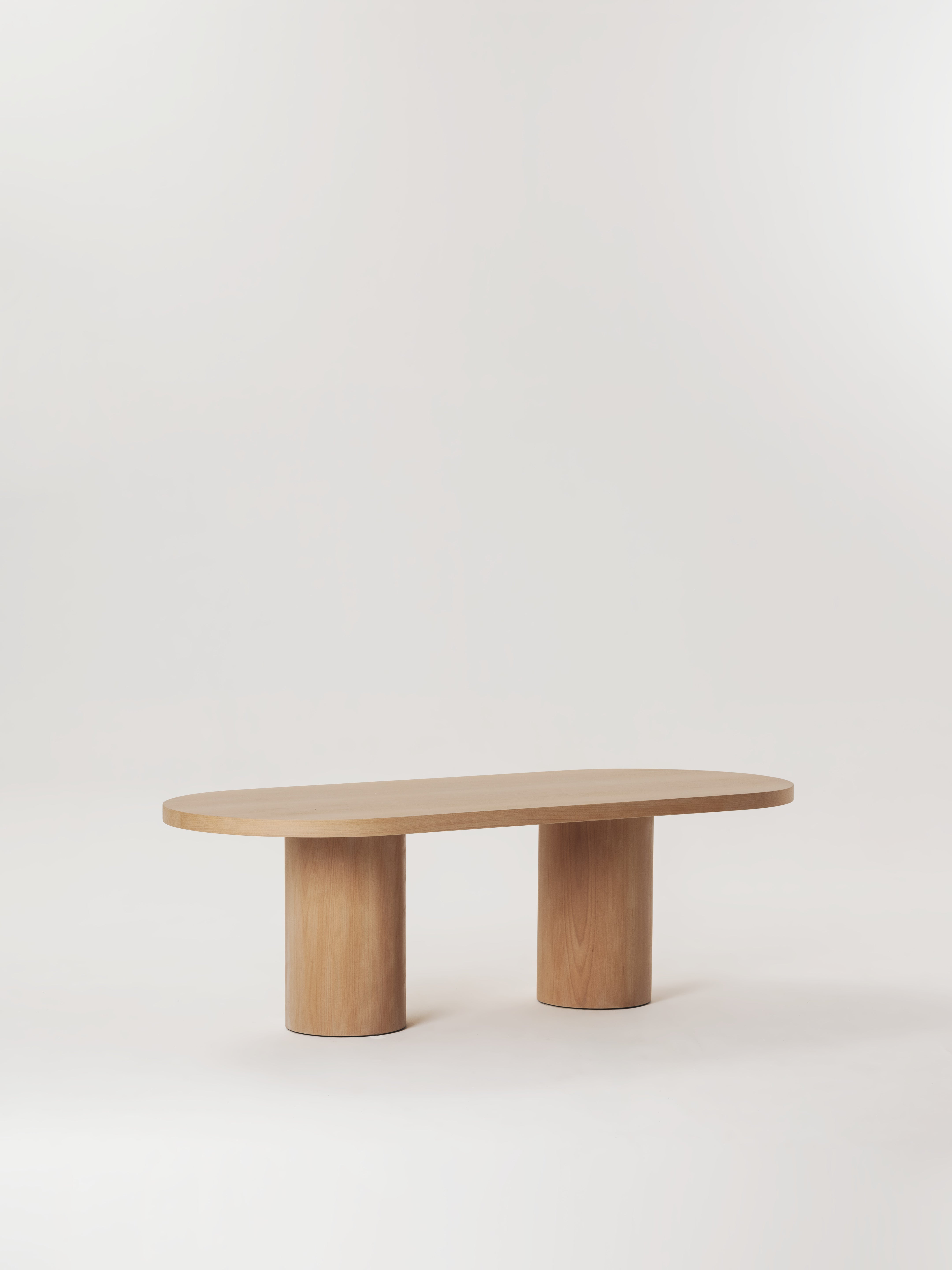 Oval Oak Dining Table · Paloma | Marlot Baus