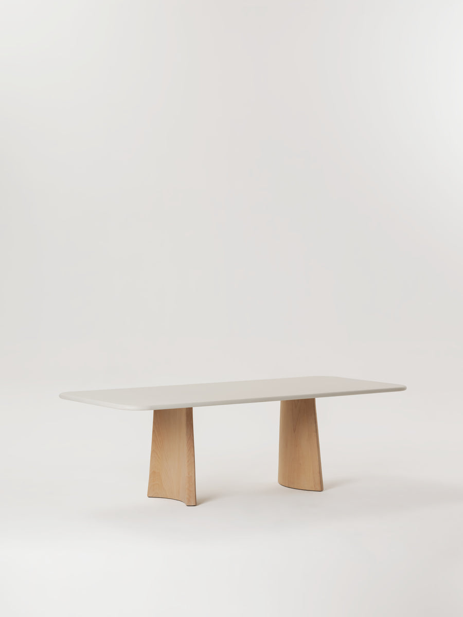 Mesa de comedor Vaste ovalada de madera