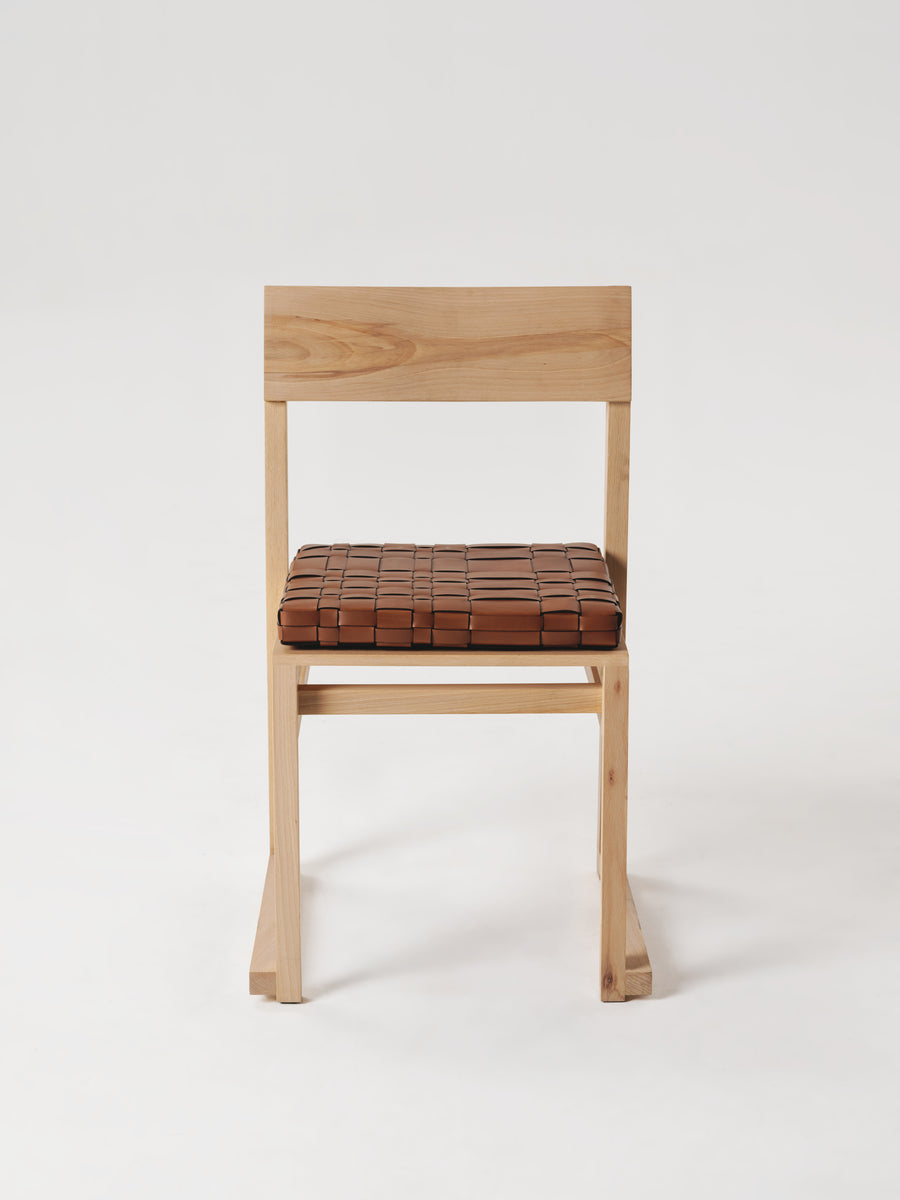 Trenzar leather cushion