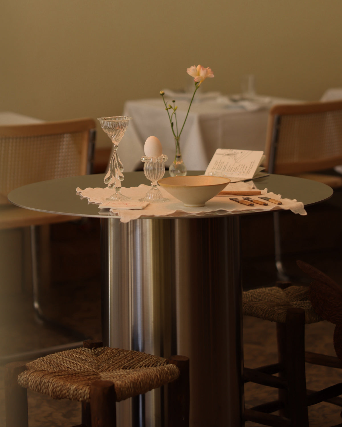 Alina Dining Table - Copenhagen 1