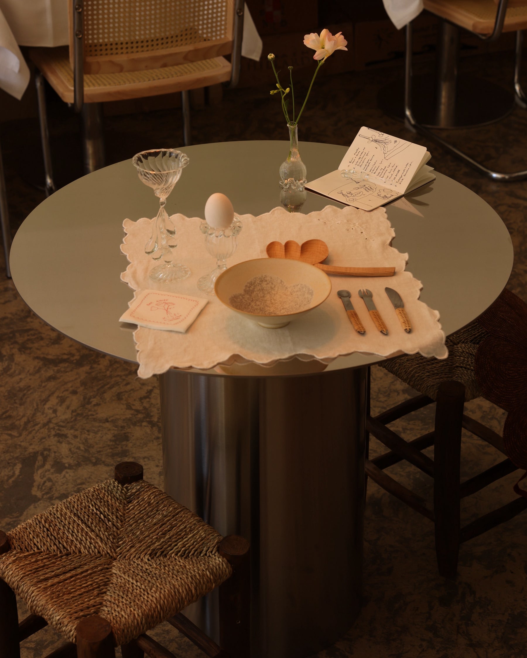Alina Dining Table - Copenhagen 3