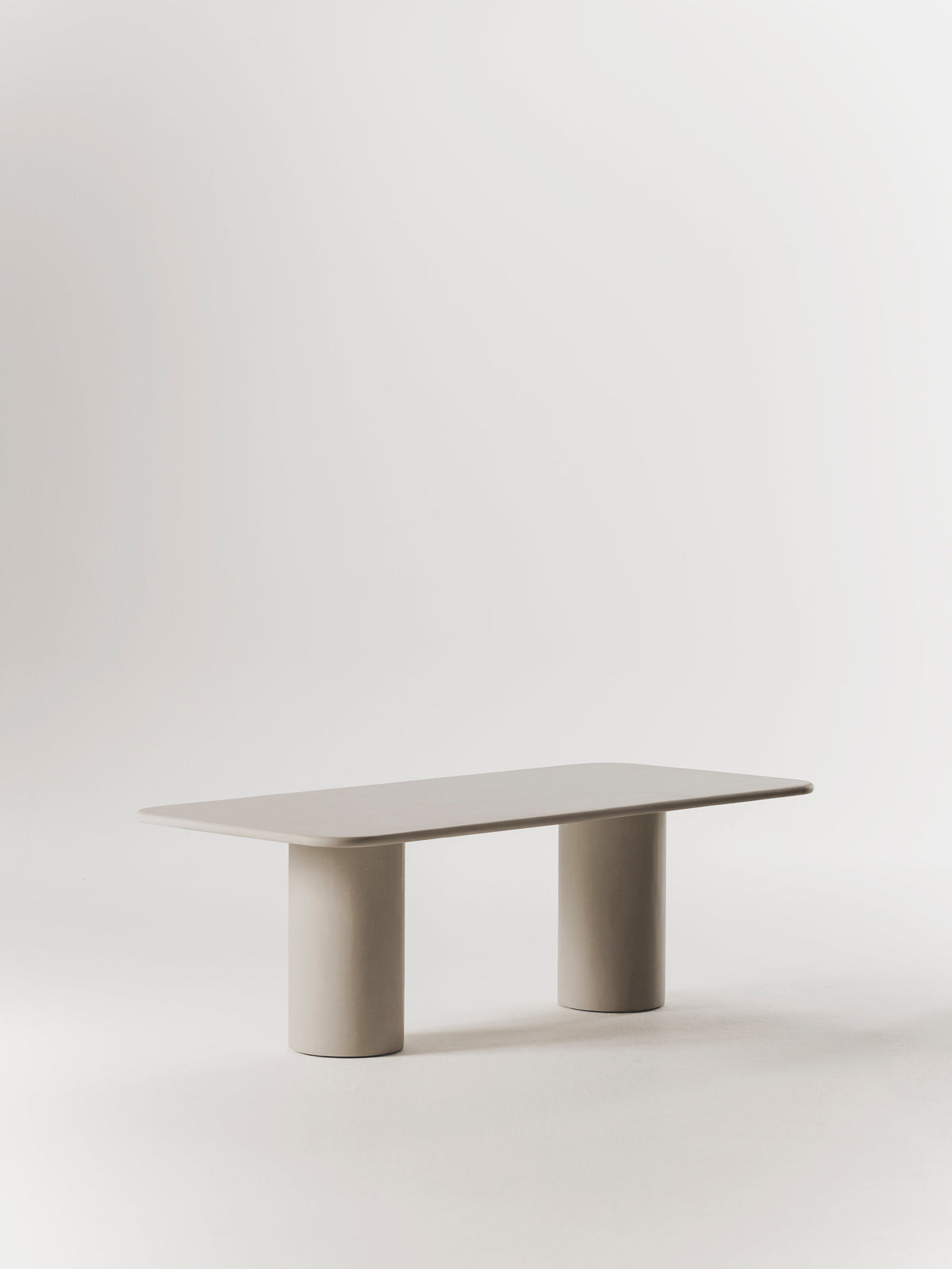 Julinha dining table in white beech